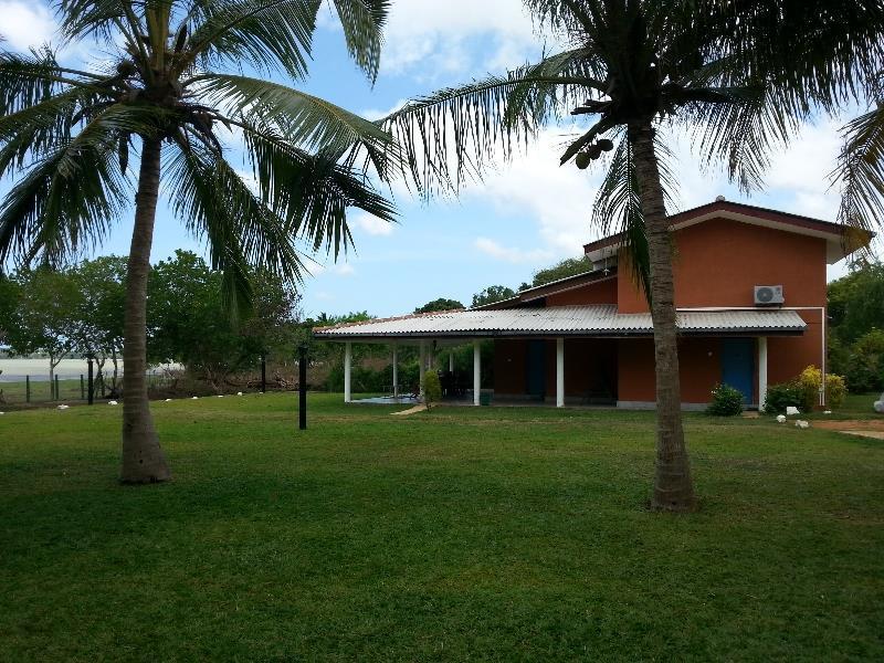 Serenity Lake Resort Yala Tissamaharama Exterior foto